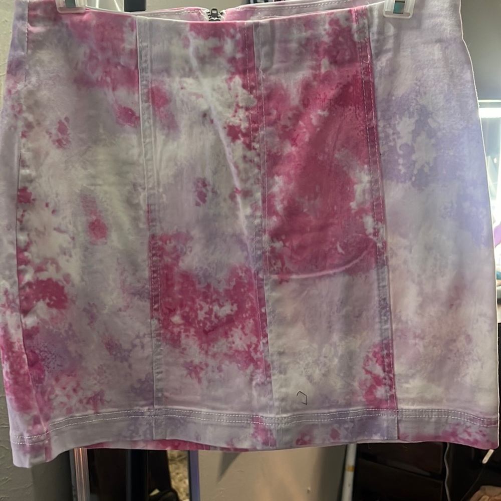 Tinseltown pink tie dyed skirt